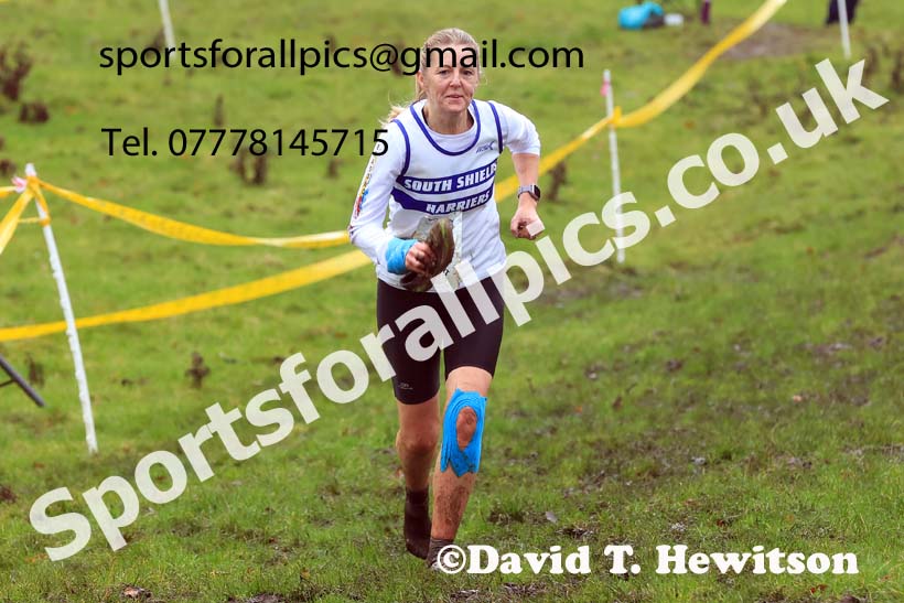 Womens Senior and Womens Masters 2023 NECAA Cross Country Relays, Thornley Hall Farm, Peterlee, County Durham. Photo: David T. Hewitson/Sports for All Pics